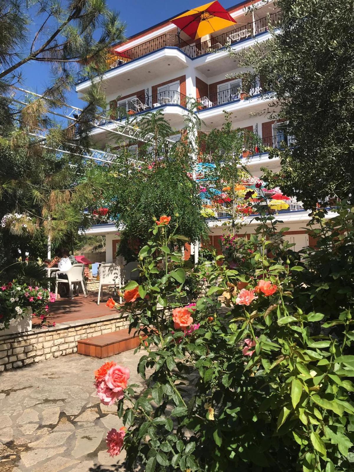 Exclusive Greccia Inn Dhërmi Δωμάτιο φωτογραφία
