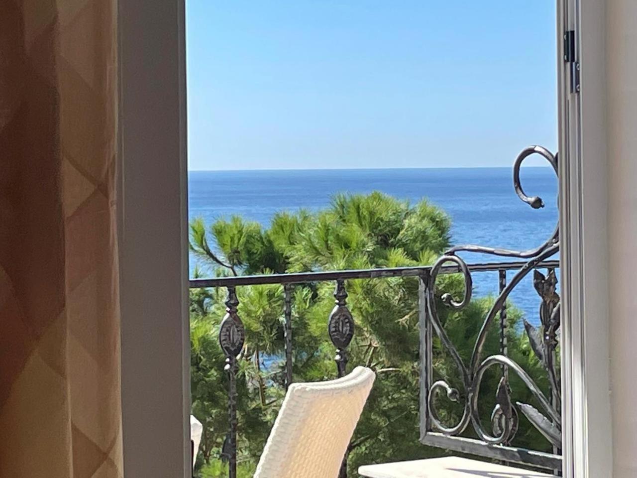 Exclusive Greccia Inn Dhërmi Εξωτερικό φωτογραφία