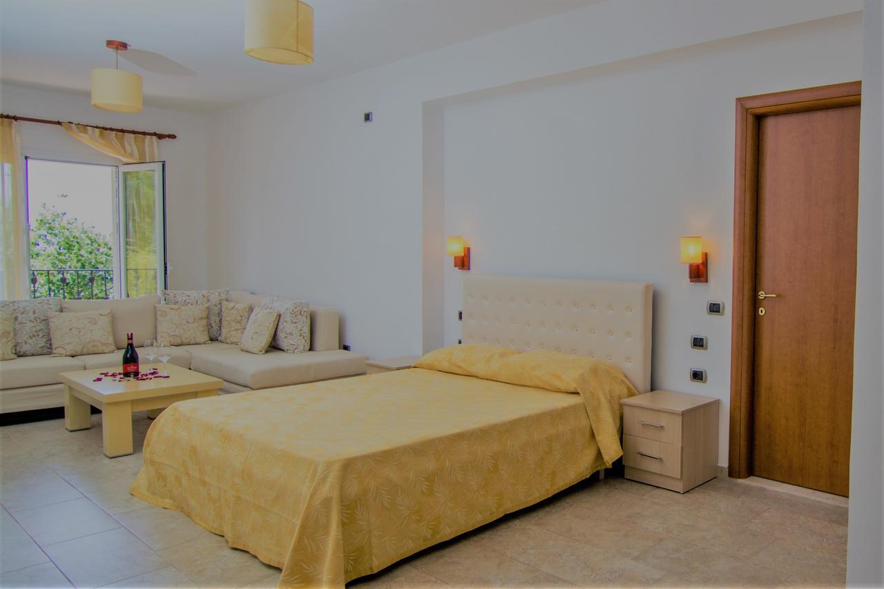 Exclusive Greccia Inn Dhërmi Εξωτερικό φωτογραφία